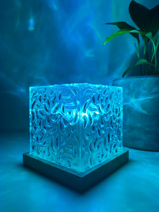 Salvara™ Wave Lamp